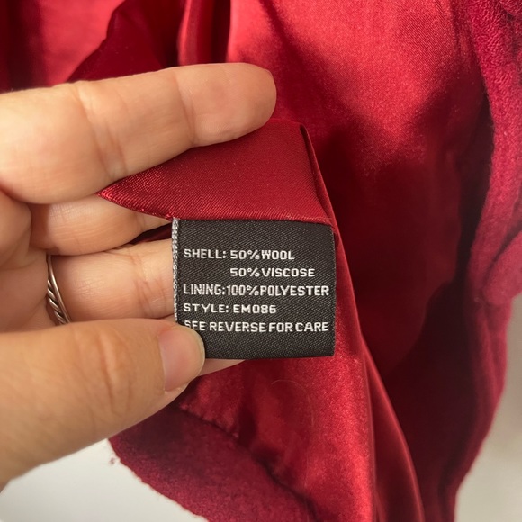 SugarFly Red Wool Blend Winter Fall Coat Jacket Size Medium - Picture 7 of 9